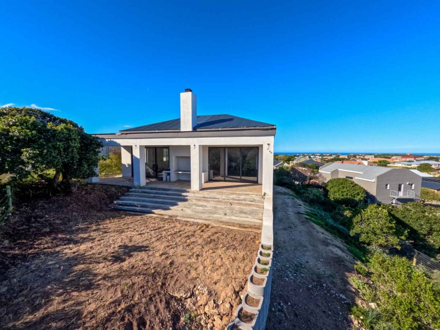 4 Bedroom Property for Sale in Stilbaai Wes Western Cape